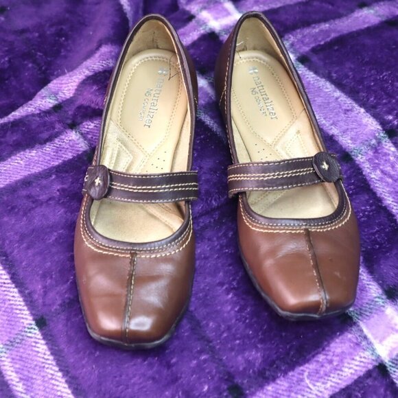 BROWN MARY JANE FLATS 6.5 Naturalizer Dark Academia Office Work Classic Basic - Picture 2 of 12